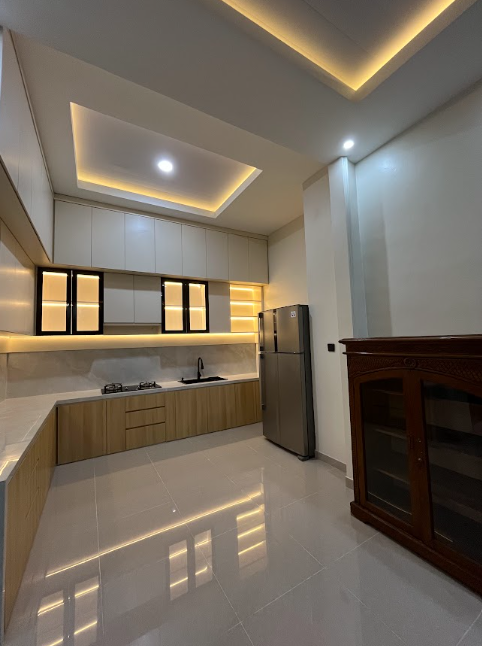 Interior 2
